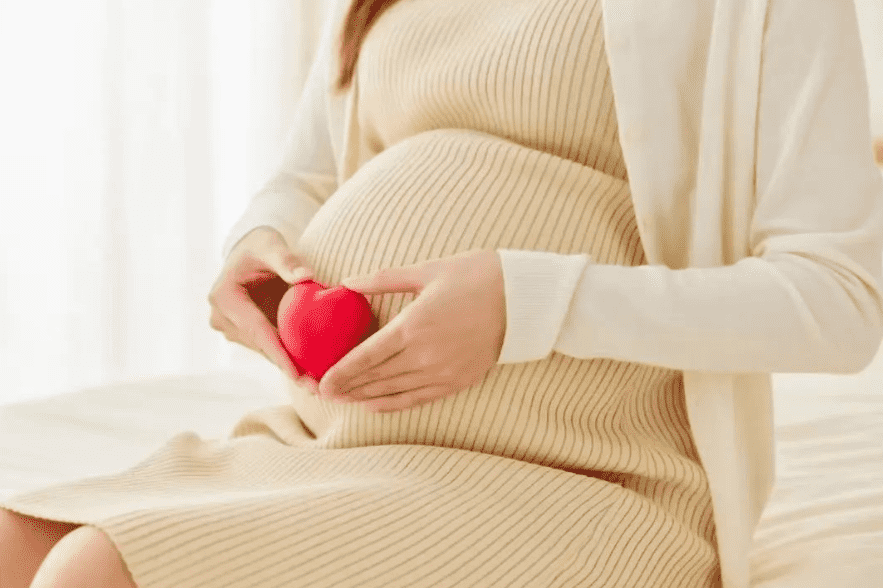 从最新科研看深圳三代试管婴儿费用：如何将每一分钱都花在“刀刃”上？